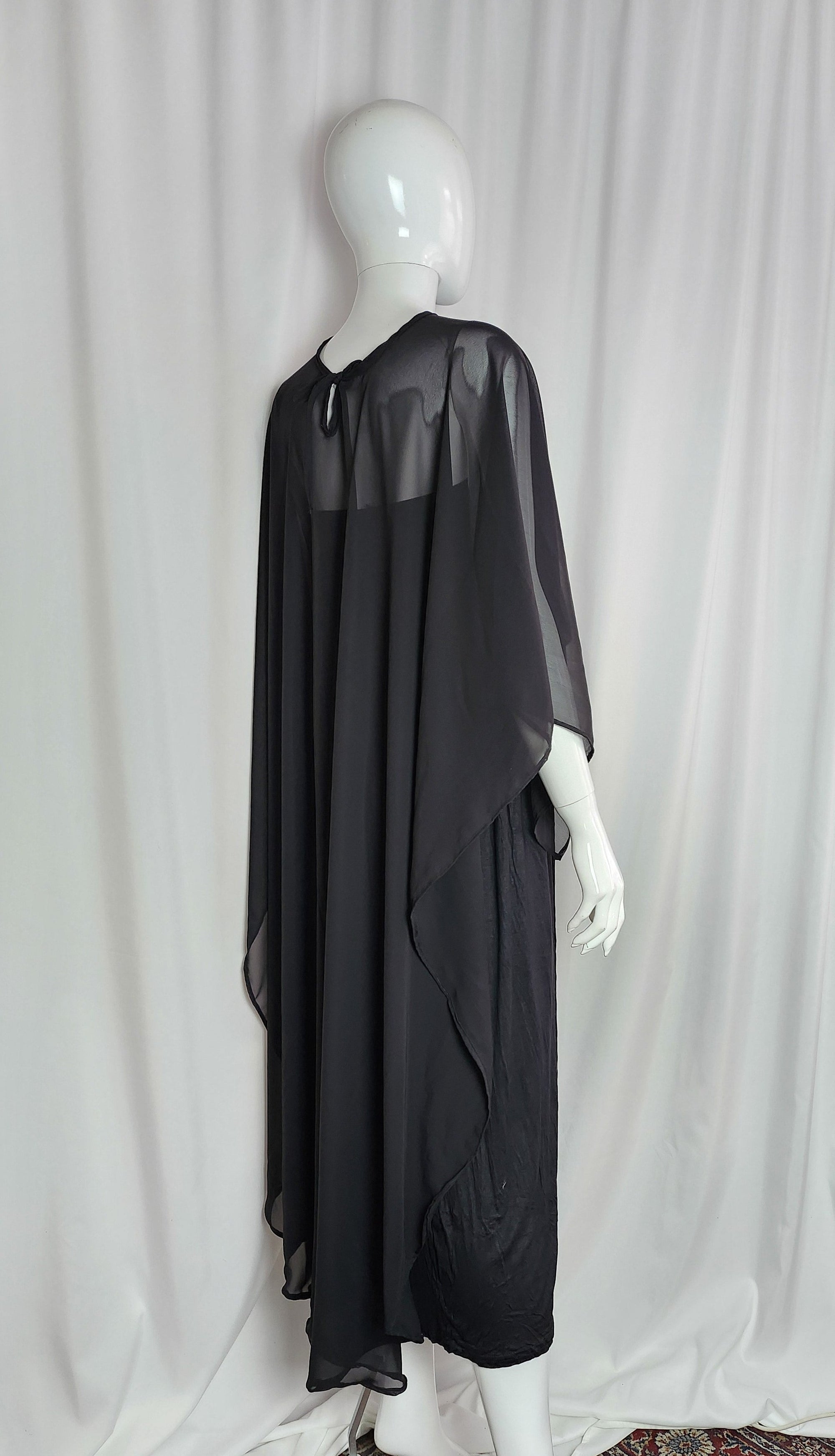Flowy Grace, No 625 - Poncho