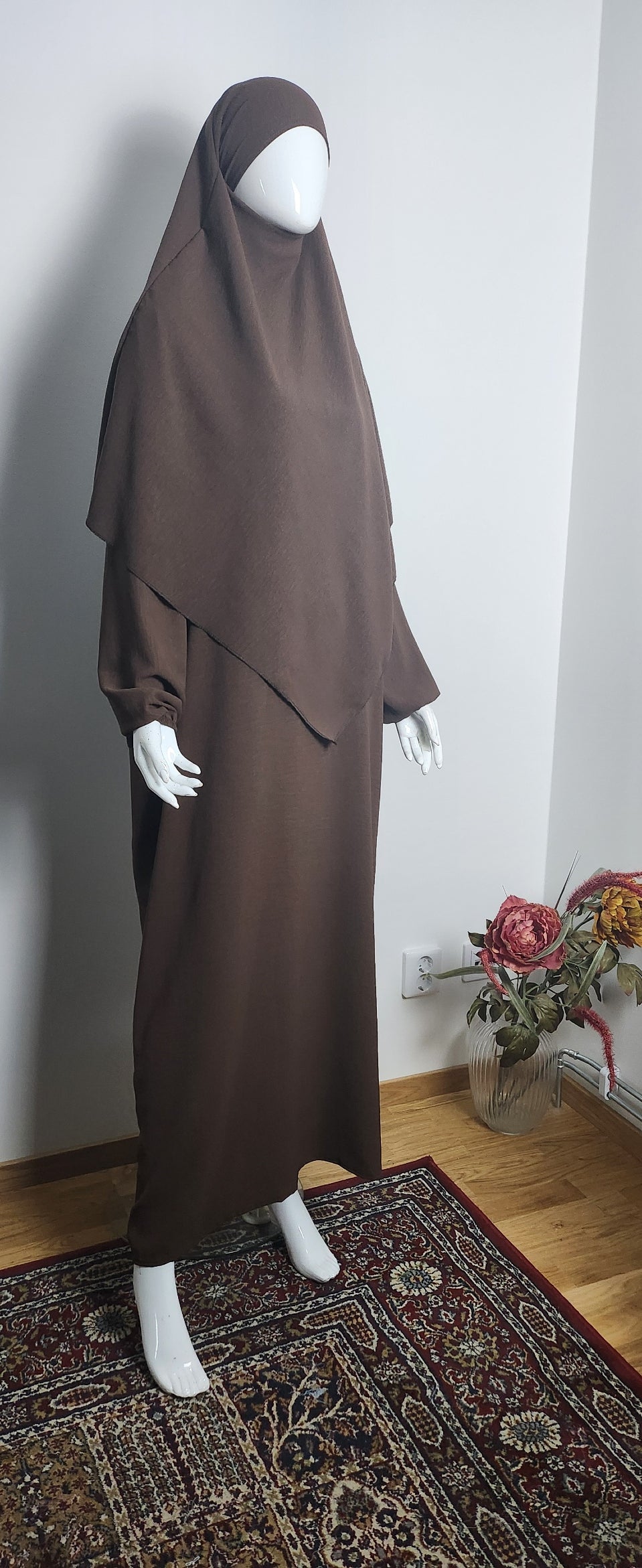 Everyday Grace, No 151 Abaya + Khimar