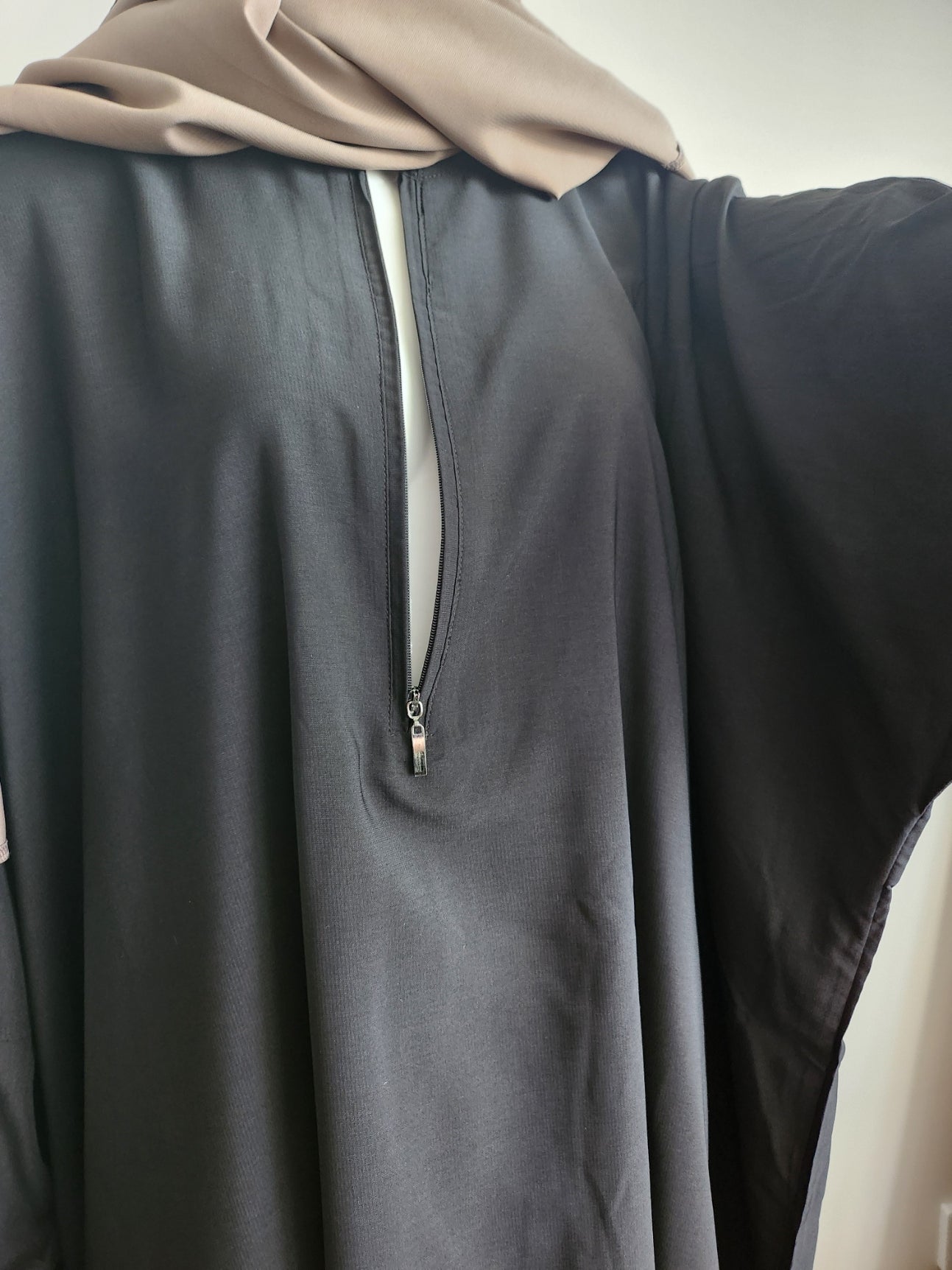 Classic Flow, No. 230 - Abaya