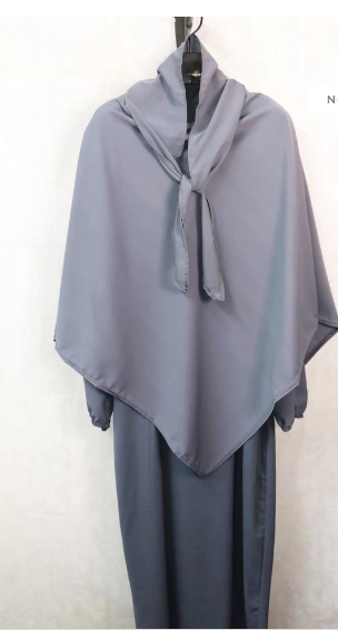 No 37   Abaya m kort khimar  Silky