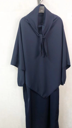 No 37   Abaya m kort khimar  Silky