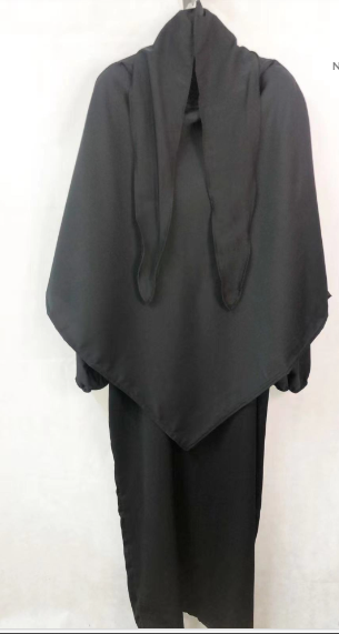 No 37   Abaya m kort khimar  Silky